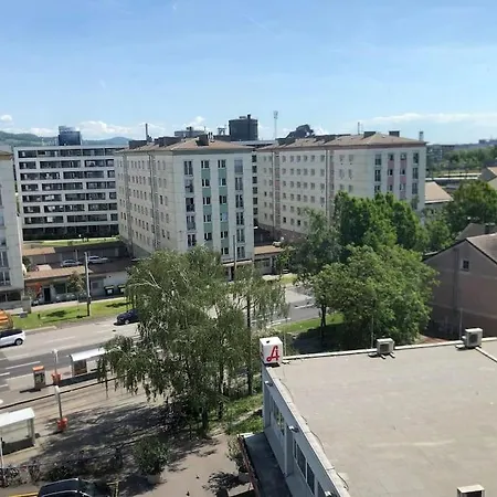 Zentrales Studio-apartment In Linz, Arbeiter-hit Appartamento *